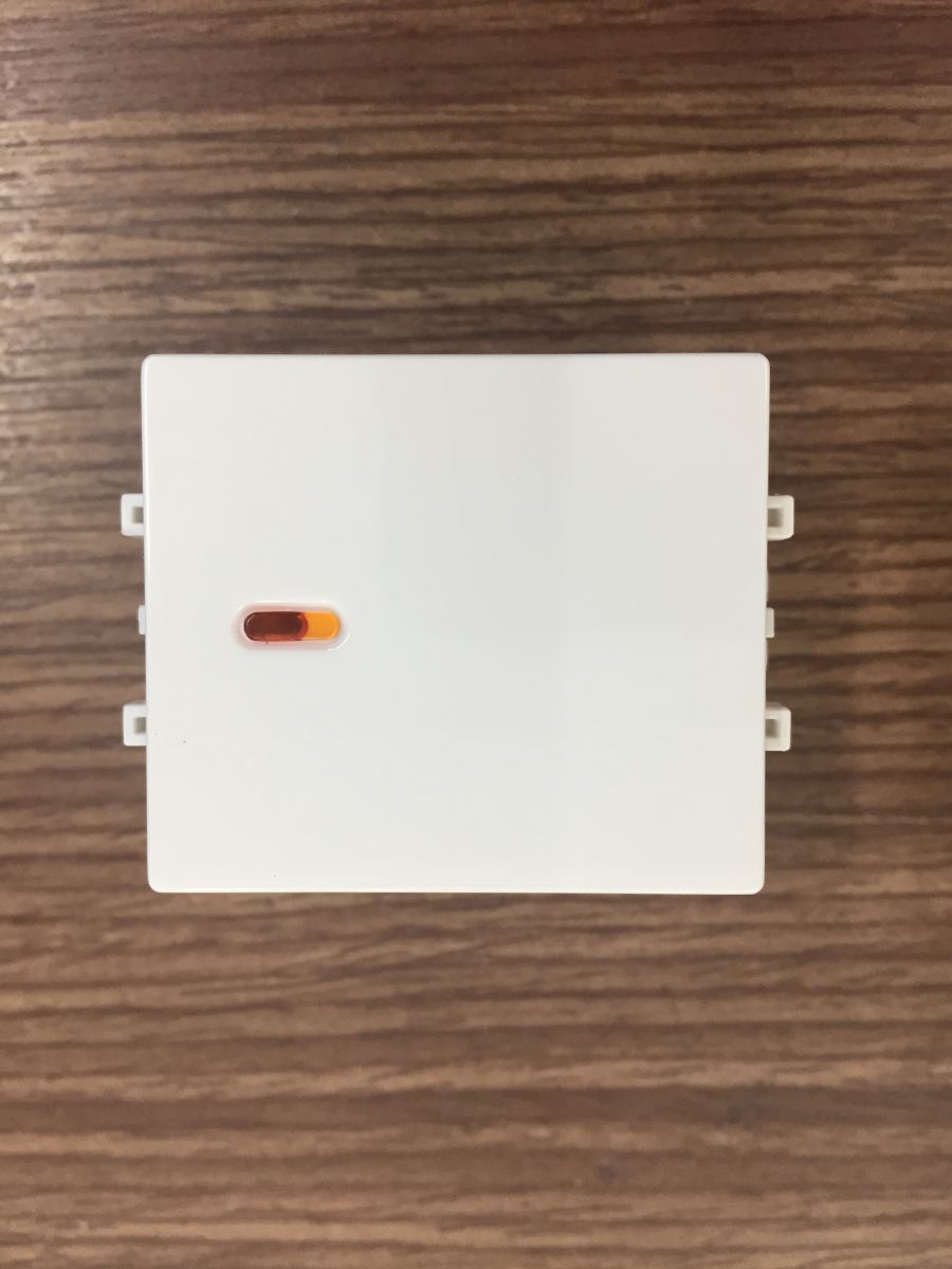 Công tắc trung gian Zencelo 16AX, sixe M