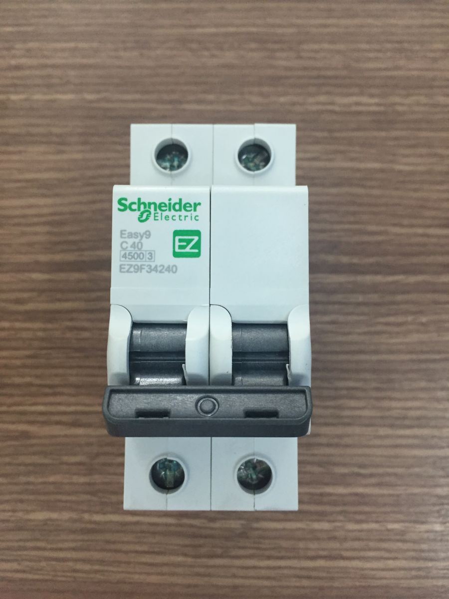 MCB Schneider 2P, 4,5kA-230V-40A-EZ9F34240